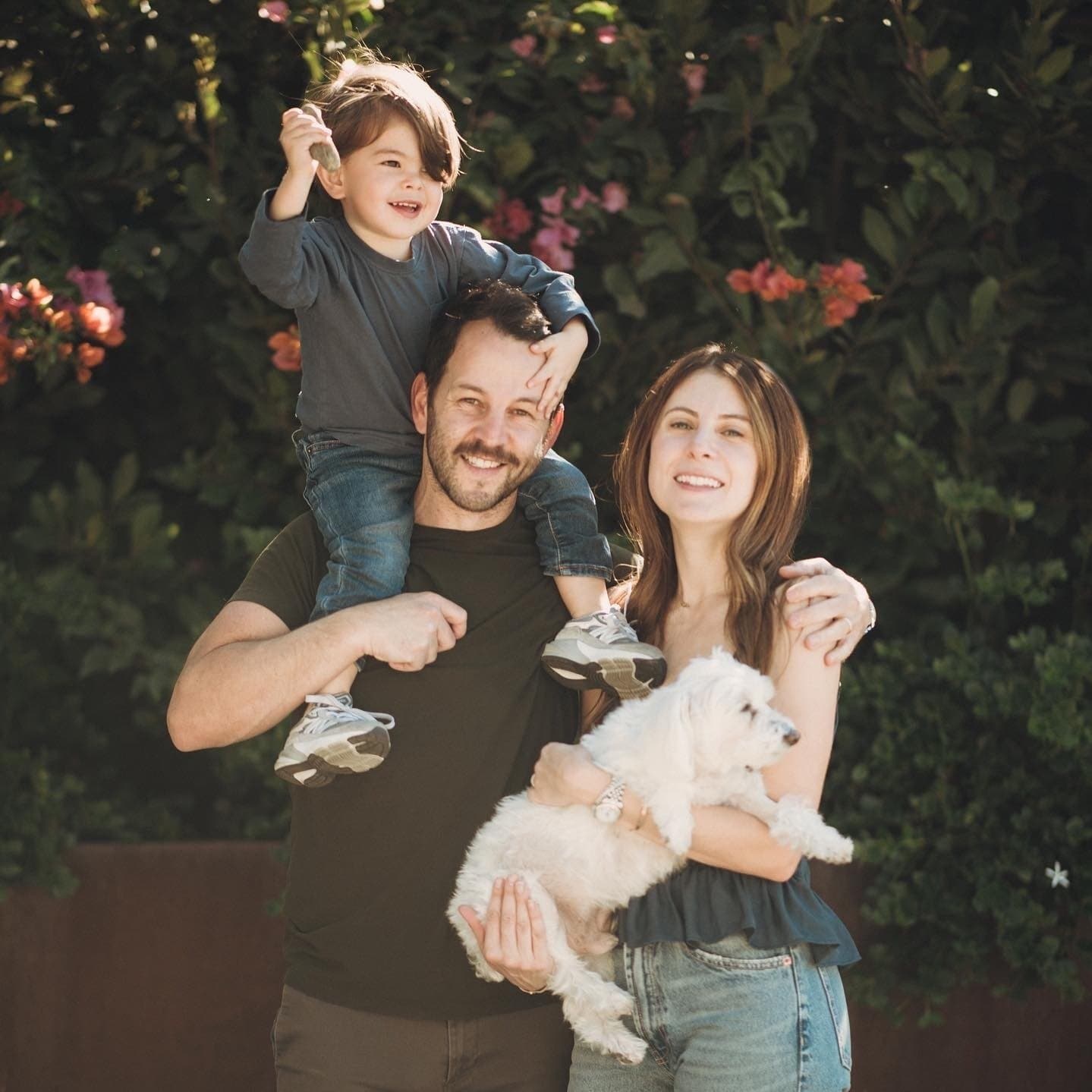 Family portrait, father with child on his shoulders