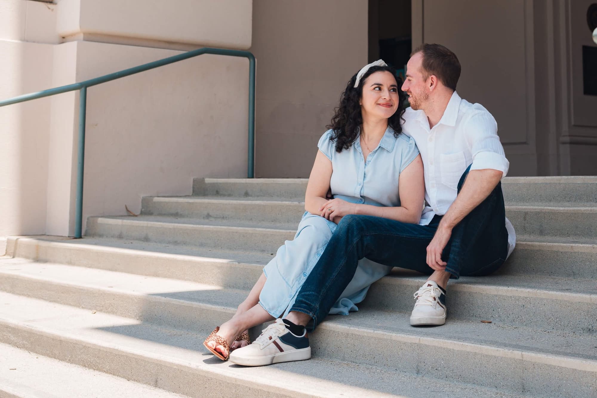 A Sunny Engagement Session at Pasadena City Hall, photo 8 by Pete Cohen, Los Angeles photographer