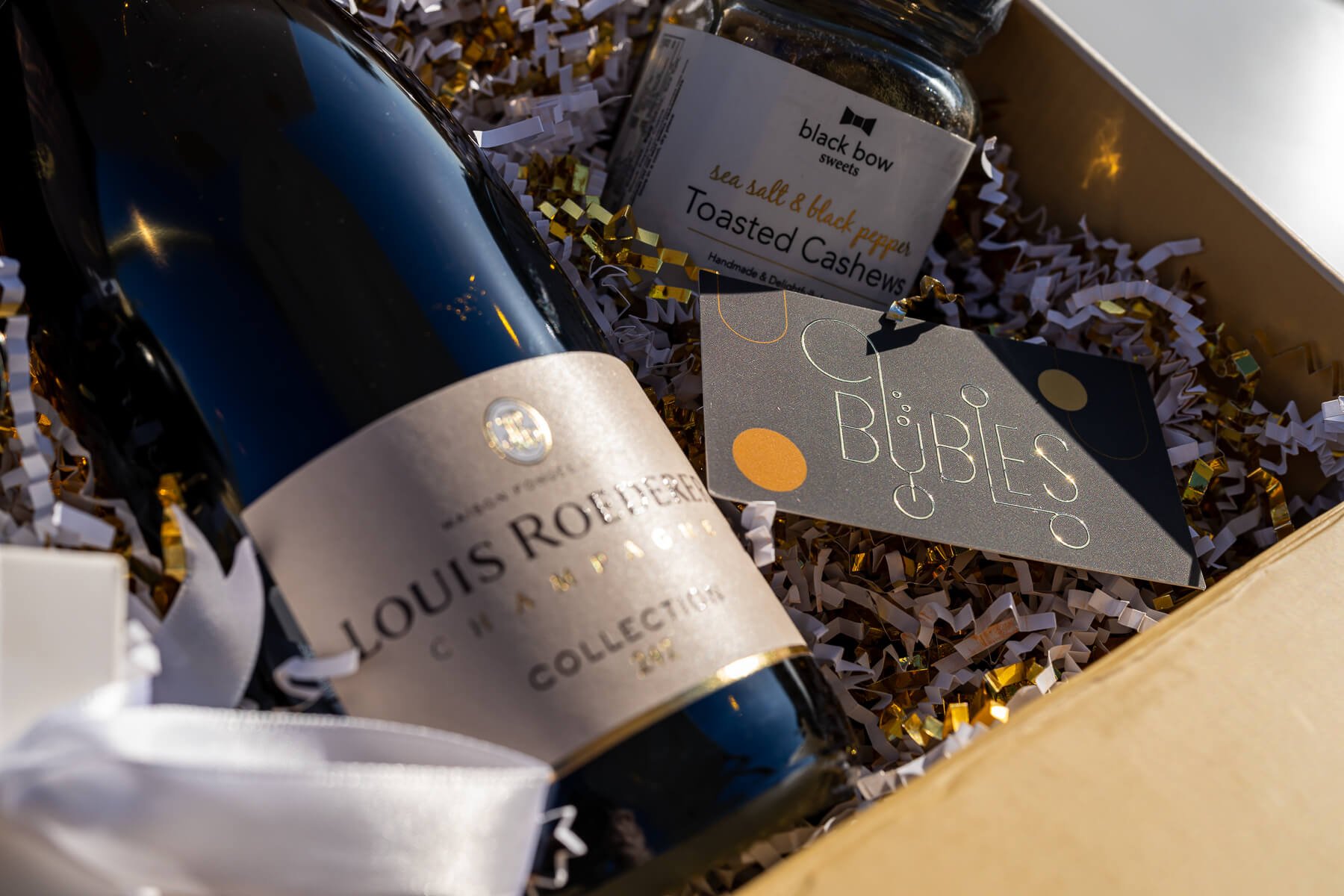 Product Shoot for Bubles Champagne Gift Boxes - Los Angeles, photo 1 by Pete Cohen, Los Angeles photographer