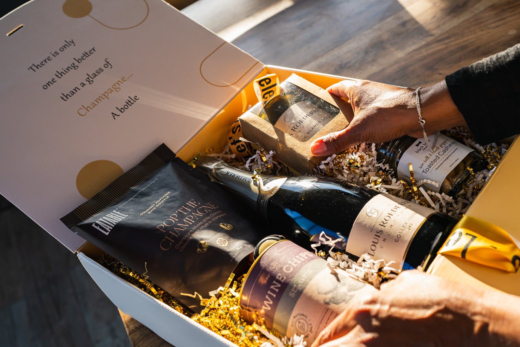 Product Shoot for Bubles Champagne Gift Boxes - Los Angeles, photo 5 by Pete Cohen, Los Angeles photographer